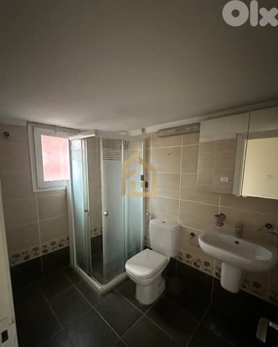 Apartment for sale in Achrafieh AM19 شقة غير مفروشة للبيع في الأشرفية