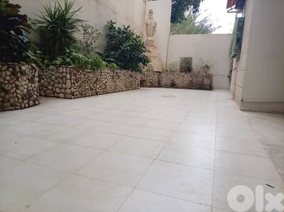 شقة للبيع في نيو روضة Decorated apartment for sale in New Rawda