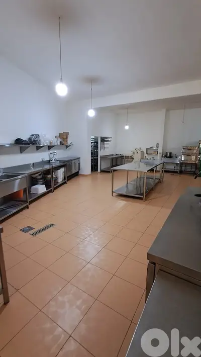 FULLY EQUIPPED KITCHEN FOR SALE IN MANSOURIEH PRIME, (MA-483) PV