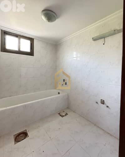 Apartment for sale in Chouit LJ136 شقة للبيع في شويت