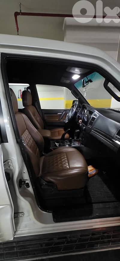 Mitsubishi Pajero 2015