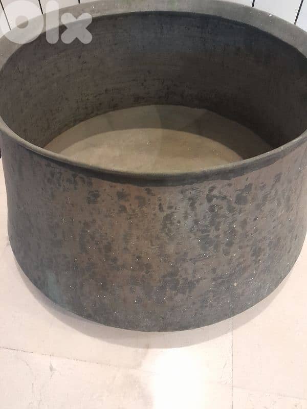 Large Handmade Aleppian Copper Cauldron – Solid Copper 2