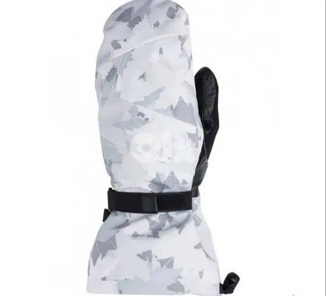Ski gear and winter jackets (check seller's page for all details) 9