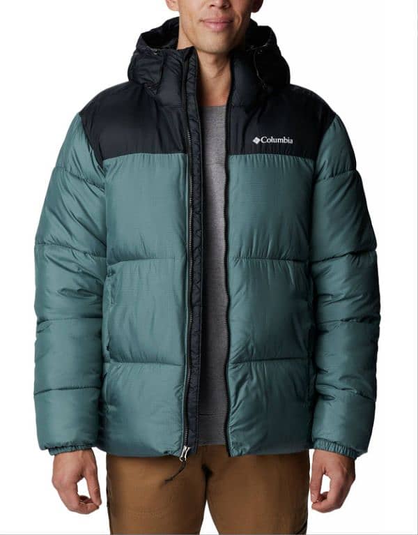 Ski gear and winter jackets (check seller's page for all details) 10