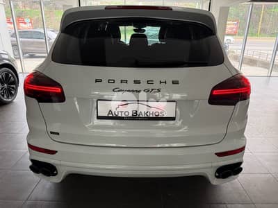 Porsche Cayenne 2016