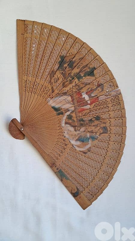 Chinese wooden fan 3
