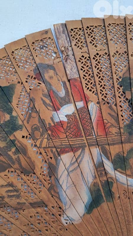 Chinese wooden fan 4