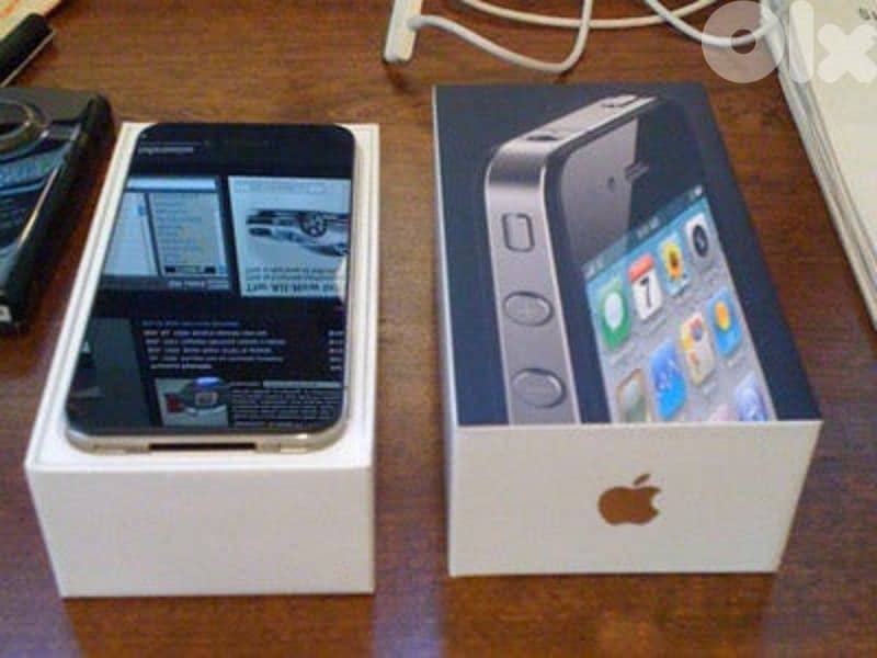 Brand New, Unused OEM iPhone 4 seales A Rare Collector’s Treasure! 0
