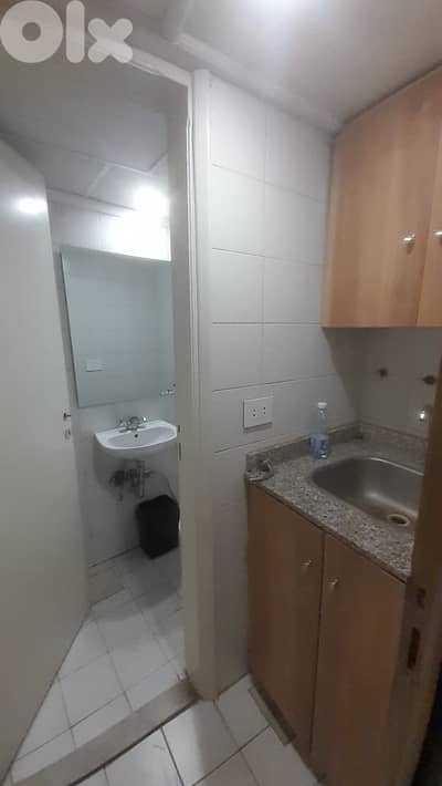Office for Rent – Hazmieh haz0151dpea