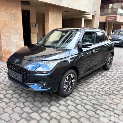 Suzuki Swift GLX 2026 black on black (0 km)
