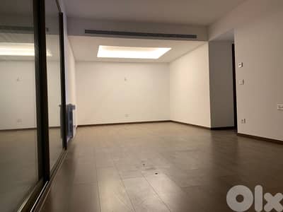 L14292 - Spacious Apartment With Great View for Sale In Monteverde