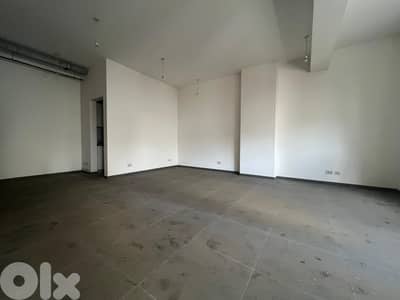 Prime Office for Rent in Hamra – Near AUBمكتب للإيجار في الحمرا