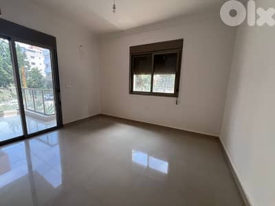 L14059 - Spacious Apartment with Seaview for Rent In Kfarhbeib