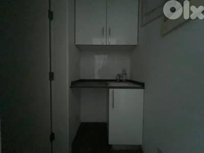 Prime Office for Rent in Hamra – Near AUBمكتب للإيجار في الحمرا
