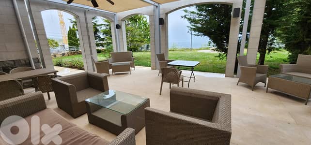 Villa for sale in Faqra/ View/Pool/Huge