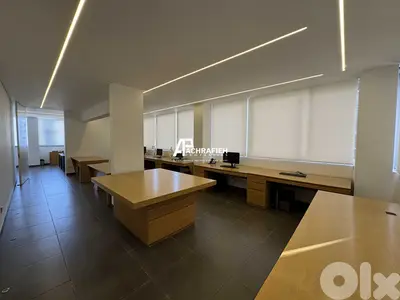 Office For Rent in Mar Mikhael - مكتب للأجار في مار ميخائيل