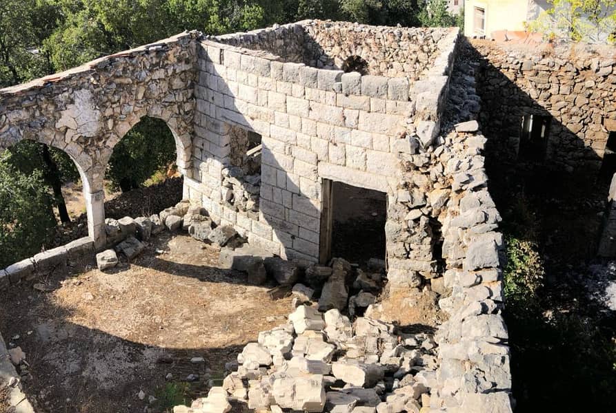 L13579 - Land with an Old House for Sale In Ghine 5