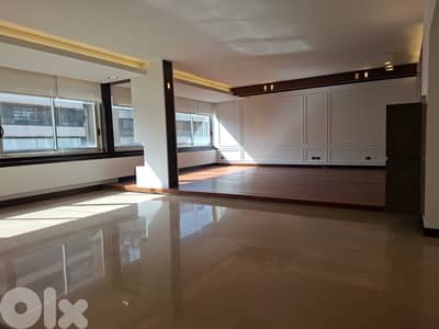 L20484-Deluxe Renovated Apartment For Sale in Prime Location in Verdun