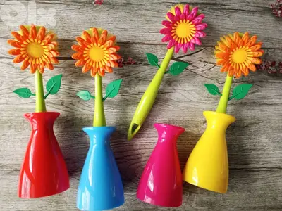 cute flowers sink brushs