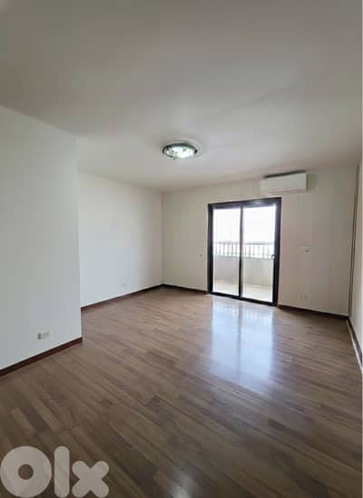 200 SQM Apratment in Baabdat - Prime location