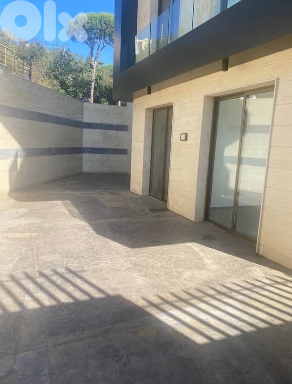 Brand new construction ready to move in in Baabdat 0
