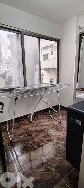 Three bedrooms Apartment For Rent in Ain El Mreiseh