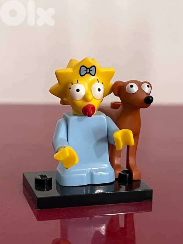 Lego mini figure Simpsons Maggie 0