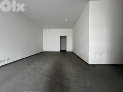 Prime Office for Rent in Hamra – Near AUBمكتب للإيجار في الحمرا