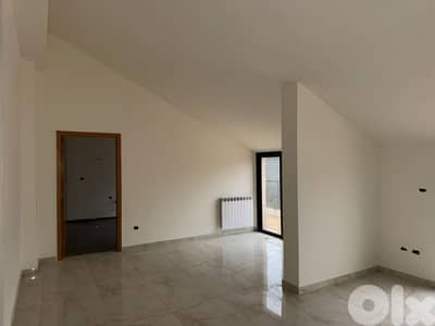 GMC463RAJ Rooftop for sale in Mar Chaaya - روف للبيع في مار شعيا