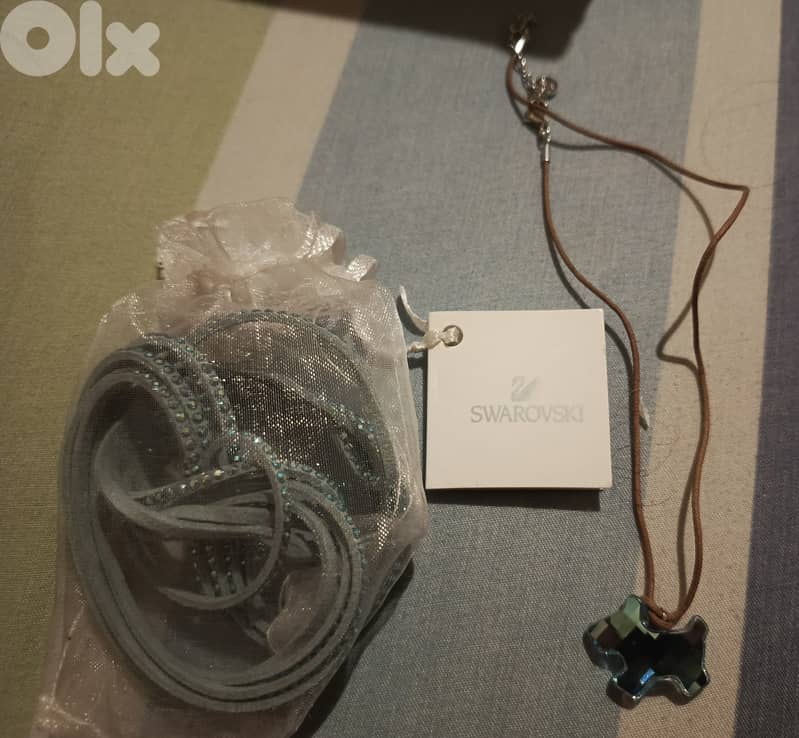Swarovski crystal 0