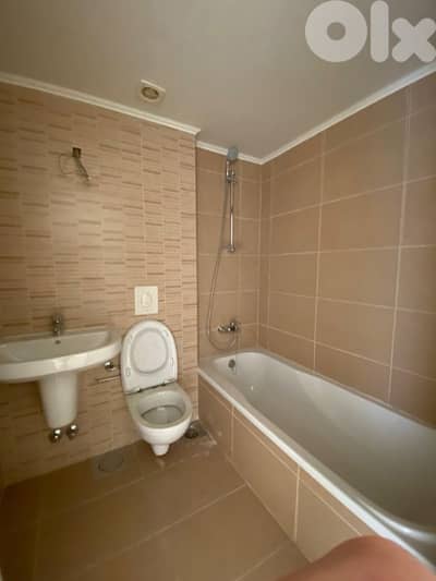 Apartment for sale in botchay شقة للبيع في بطشاي