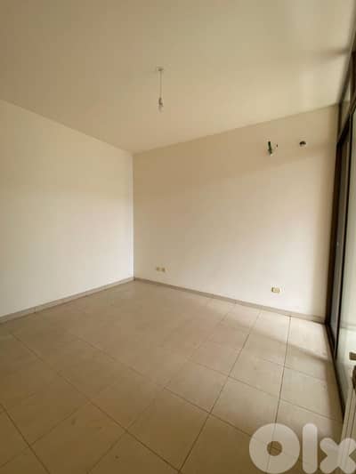 Apartment for sale in betchay شقة للبيع في بطشاي