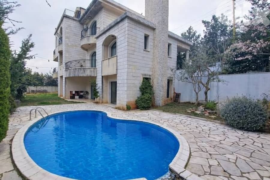 HIGH-END VILLA WITH PRIVATE POOL AND GARDEN IN BAABDAT PRIME, (BB-223) 0