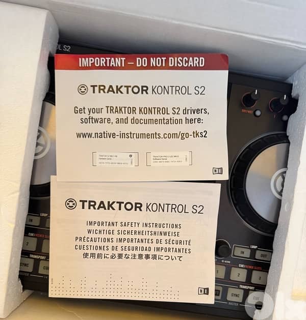 TRAKTOR KONTROL S2 3