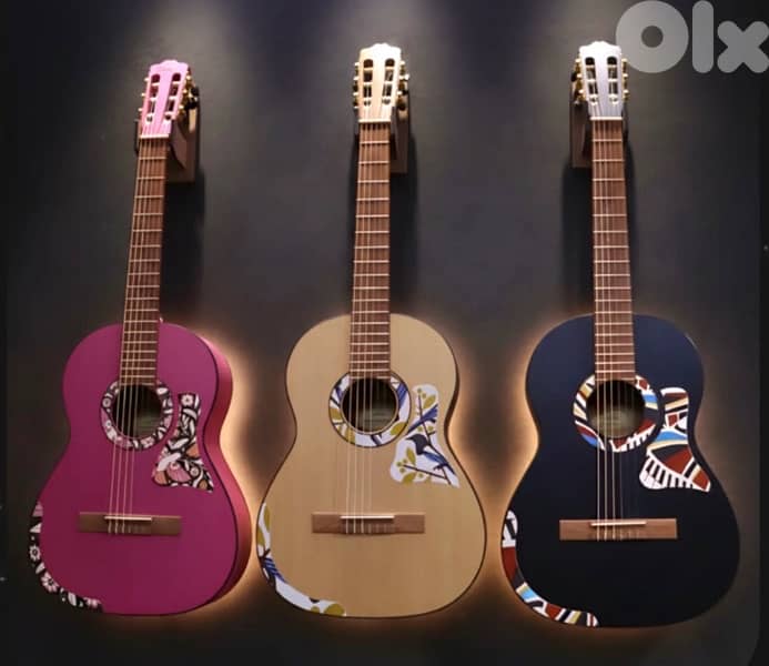 guitar special غيتار مميز 0