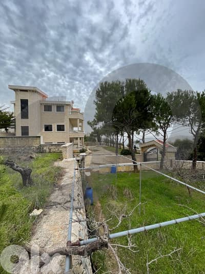 3810 sqm Land Area | 746 BUA | Exclusive REF#OK133101 !