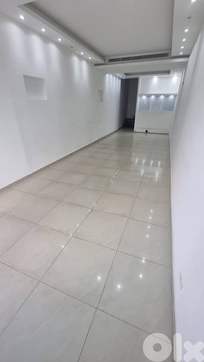 Shop for Sale In Zalka   محل للبيع في الزلقا
