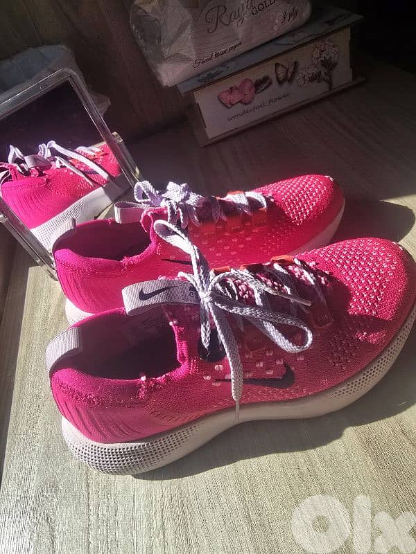 Nike shoes size 37.5 original 0