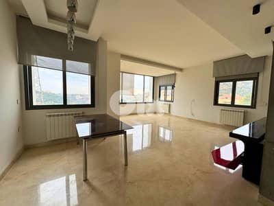 L20494 - Spacious Apartment For Sale in Montverde