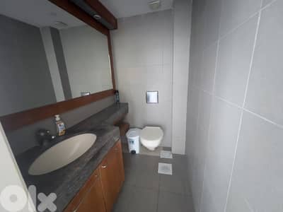 Prime Highway Office in Zalka - مكتب مميز على الأوتوستراد