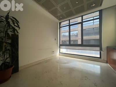 Prime Office for Rent on Hamra Main Streetمكتب للإيجار في شارع الحمرا