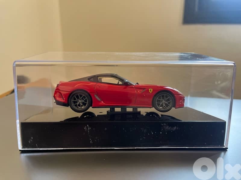 ferrari 599gto hot wheels elite 1:43 1