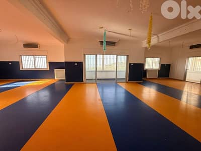 whole Building For Rent in Belle Vue Beit el Chaar divided into rooms