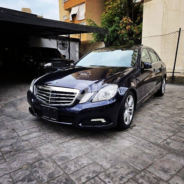 Mercedes-Benz E-Class 350 model 2010 0
