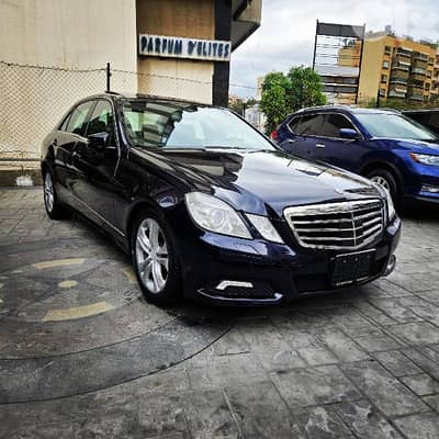 Mercedes-Benz E-Class 350 model 2010