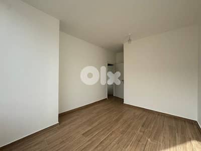 GMK232SS - Apartment For Sale In Ballouneh - شقة للبيع في بلونة