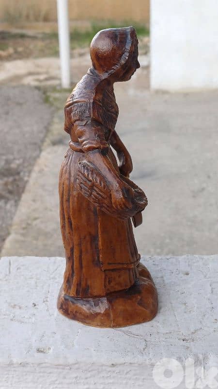 antique 6