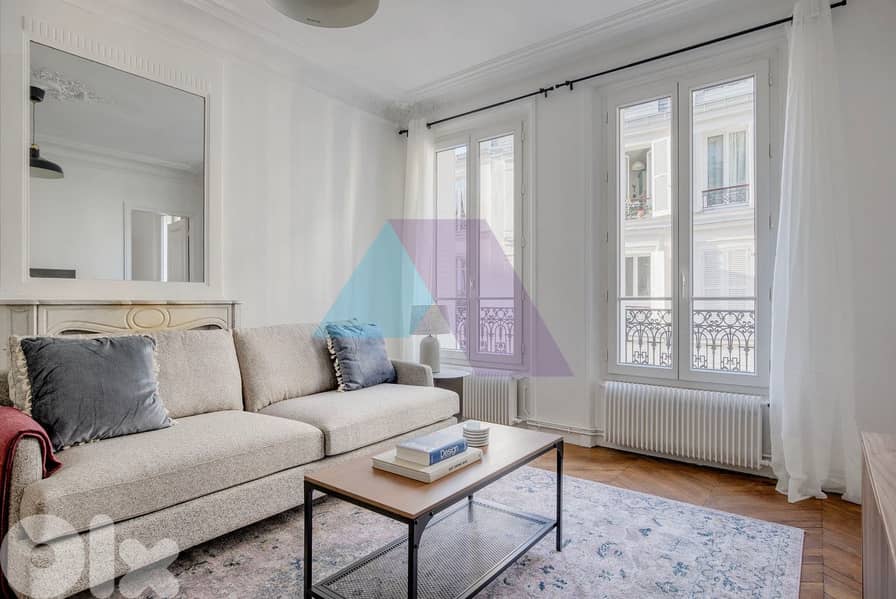 France, PARIS, Appartement lumineux 65 m² + ascenseur et cave 0