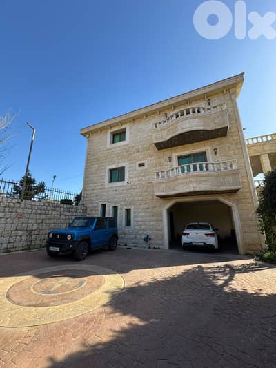 فيلا فخمة للبيع في الوردانية الشوف - Great Villa for Sale in Wardenieh