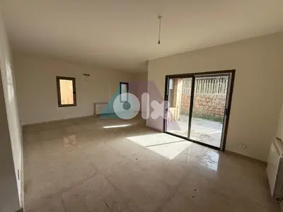 195m2 apartment+open view+terrace 4sale in Ballounehشقة للبيع في بلونة